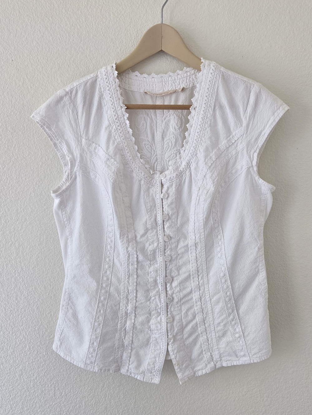 Soft Surroundings White Taos Fitted Top Cap Sleeve Embroidery Medium Cottagecore - Picture 9 of 15